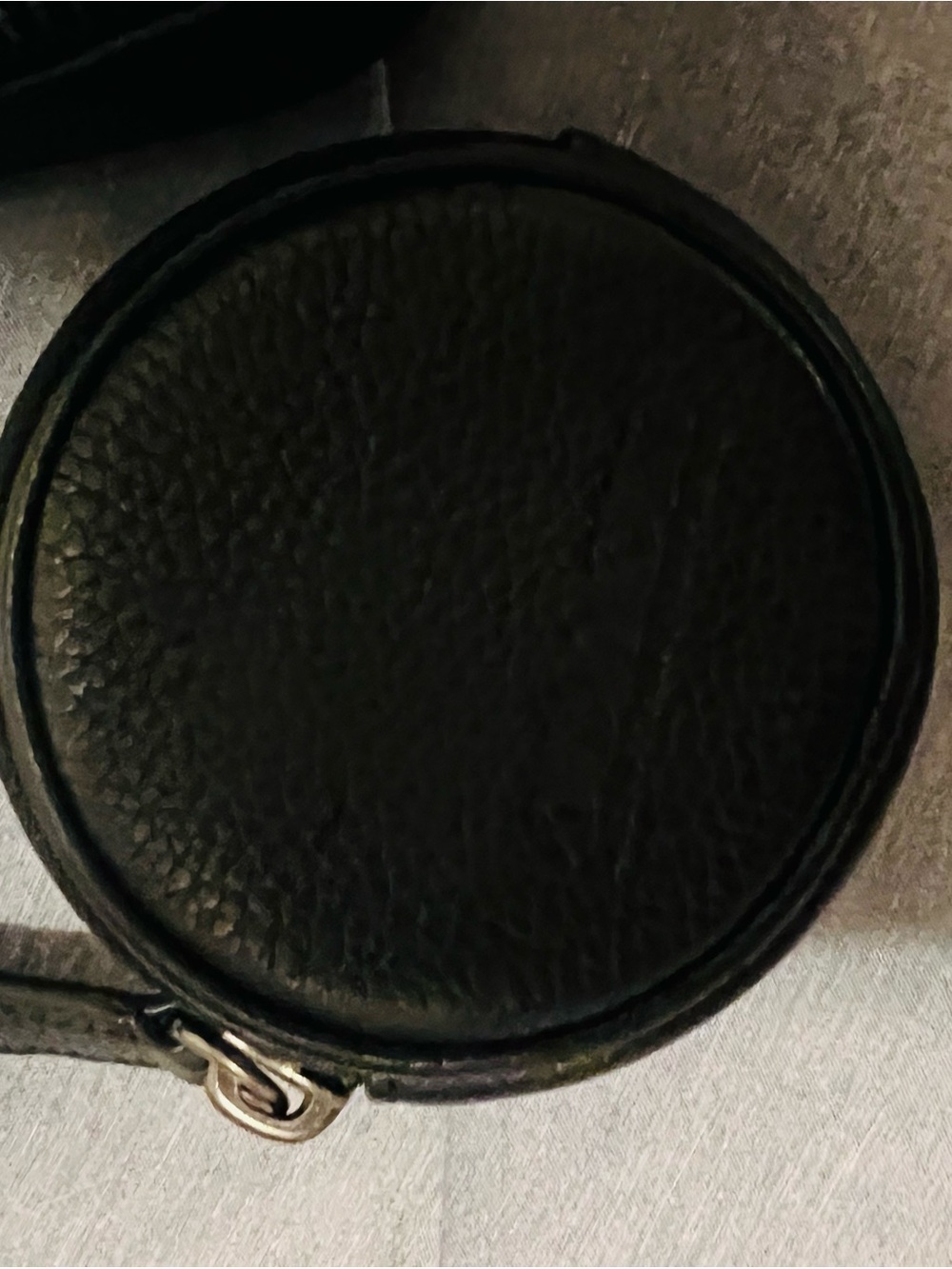 Coach black leather crossbody bag with pebbled texture - Picture 4 of 7